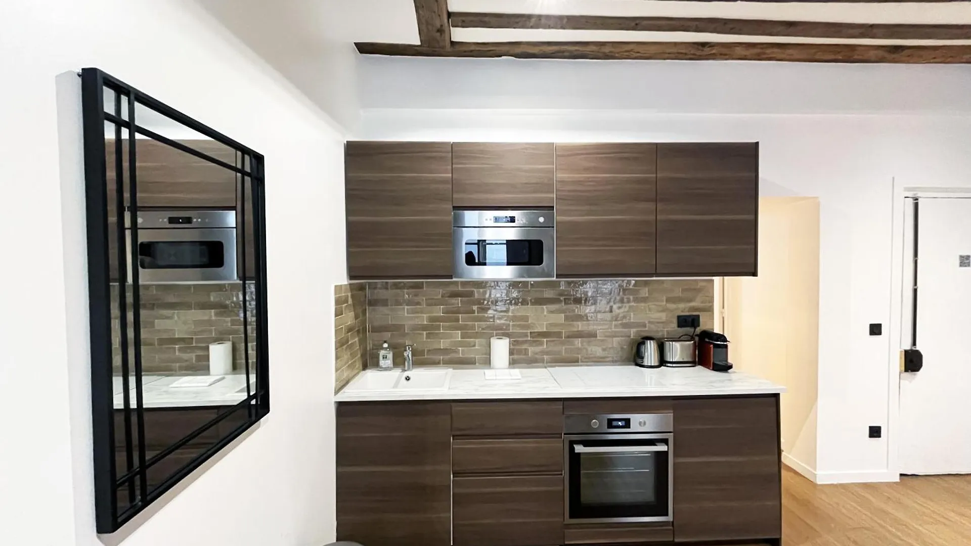 דירות Urban Flat 108 - Stunning 4 Bdr Flat In פריז צרפת
