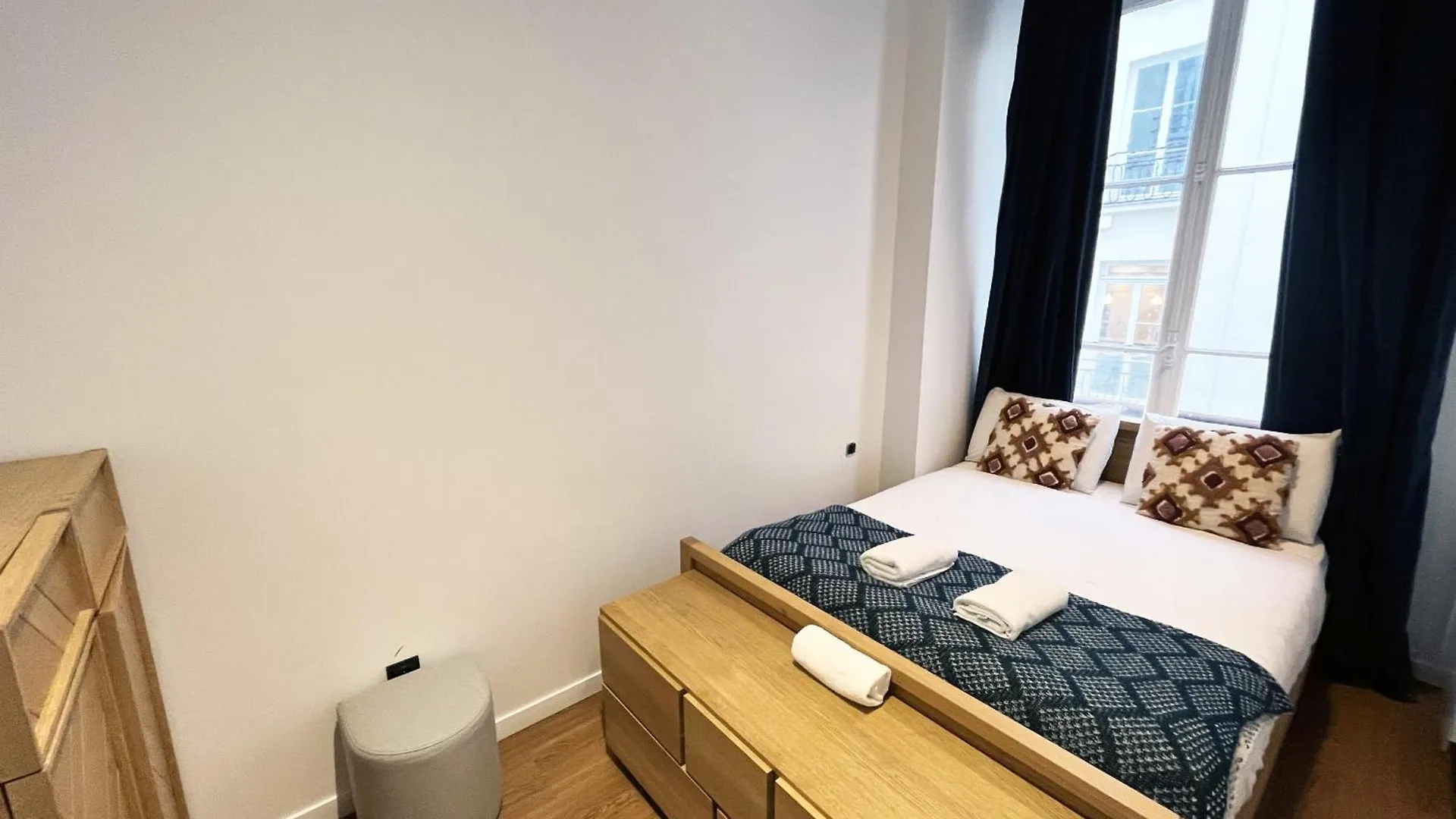 Urban Flat 108 - Stunning 4 Bdr Flat In Paris Lägenhet 0*,  Frankrike